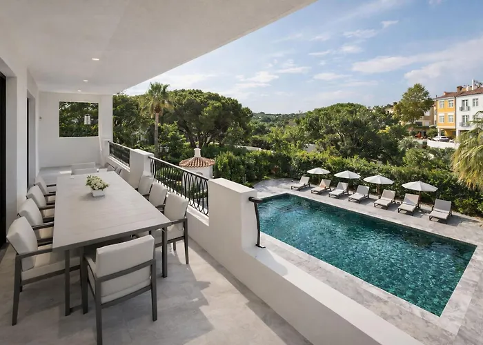 Casa Vilamoura Luxe Luxury 9br Retreat Walk To Marina Vilamoura * Quarteira