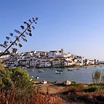 Vila Casa Vilamoura Luxe Luxury 9br Retreat Walk To Marina Vilamoura *