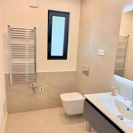 Casa Vilamoura Luxe Luxury 9br Retreat Walk To Marina Vilamoura *