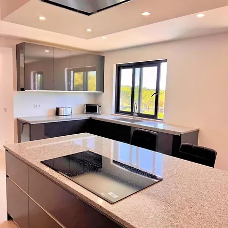 Casa Vilamoura Luxe Luxury 9br Retreat Walk To Marina Vilamoura * Quarteira