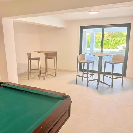 Casa Vilamoura Luxe Luxury 9br Retreat Walk To Marina Vilamoura Quarteira