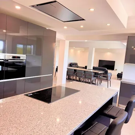 Villa Casa Vilamoura Luxe Luxury 9br Retreat Walk To Marina Vilamoura